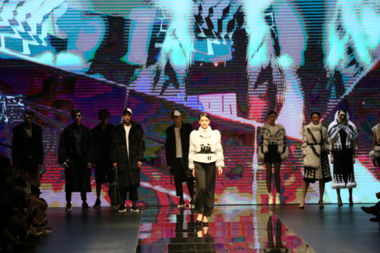第二十届“真皮标志杯”服装设计大赛决赛在海宁举行