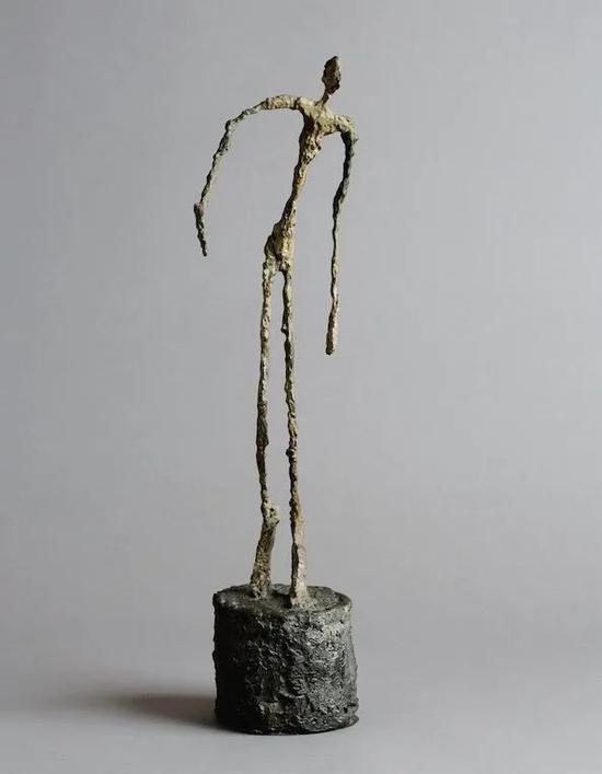 路易威登基金会所藏Alberto Giacometti的雕塑