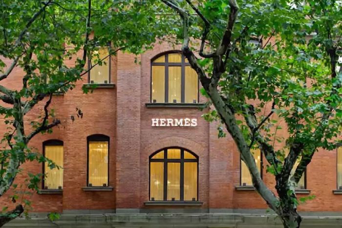 爱马仕的中国生意在扩大有得亦有失